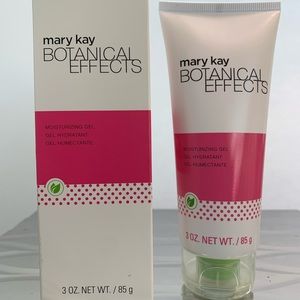 New! Mary Kay Botanical Effects Moisturizing Gel!